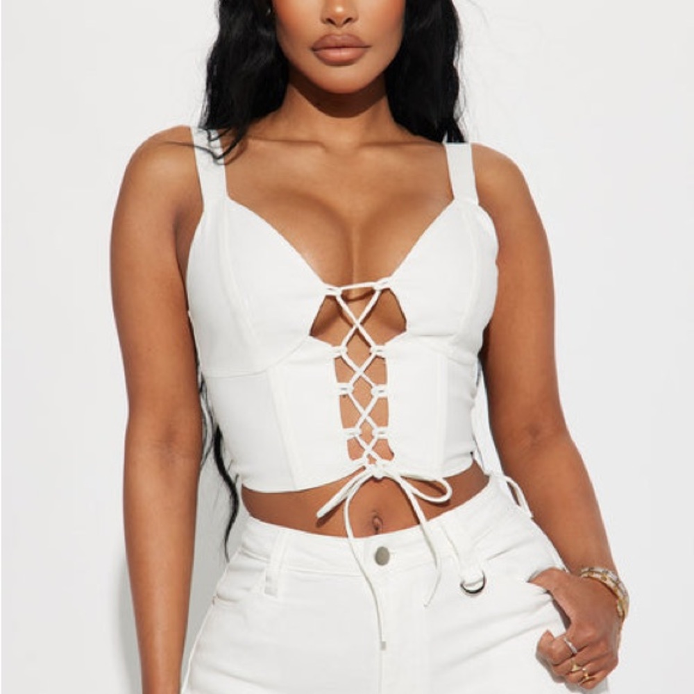 Fashion Nova One Minded Corset Top White Lace-Up size Lg Crop Top NWT
